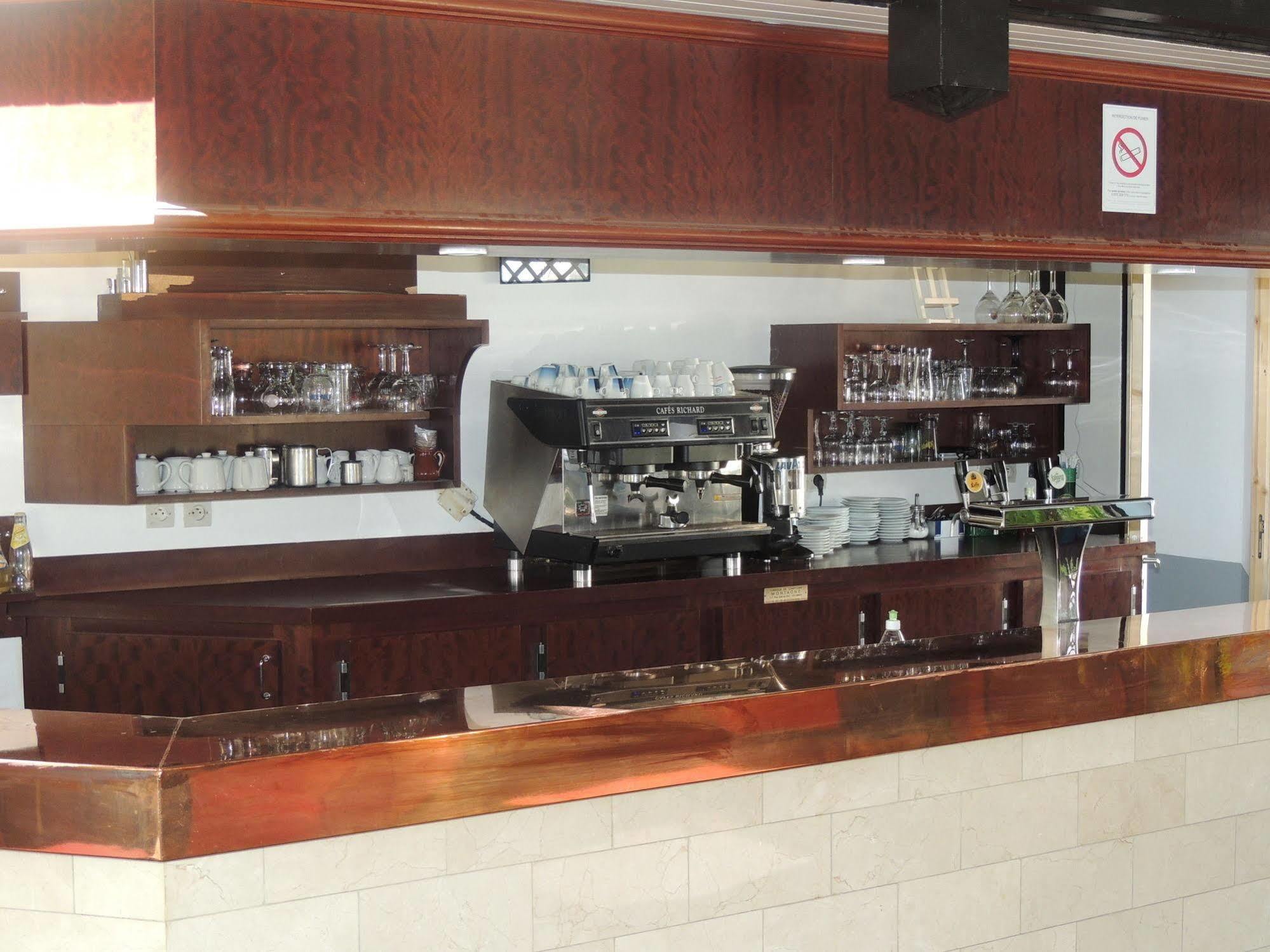 Ibis Budget Saint-Ouen-L'Aumone Luaran gambar